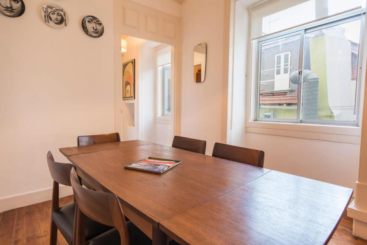 Lovelystay - Chiado 2 Bedroom Charm! ลิสบอน ภายนอก รูปภาพ